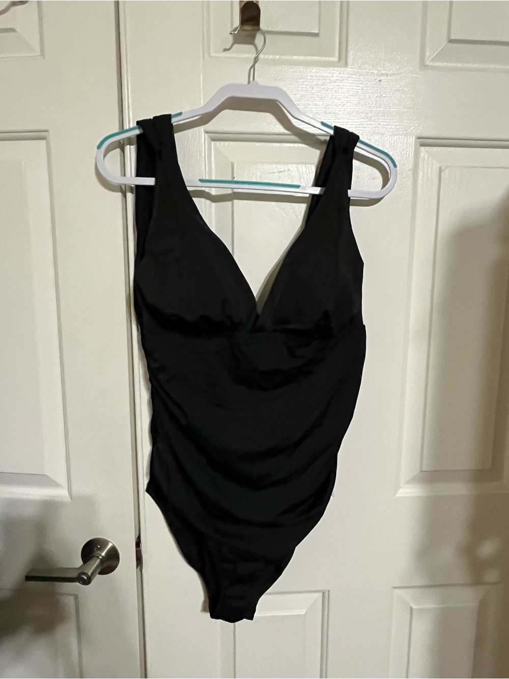 Black One-Piece Swimsuit - Classic Scoop Neck
16-10